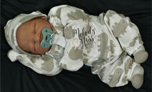 Load image into Gallery viewer, Silicone Cuddle Baby Paxton
